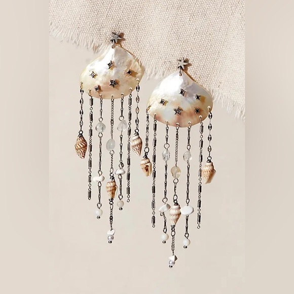 NWT FREE PEOPLE Cora Dangle Earrings - Picture 1 of 6